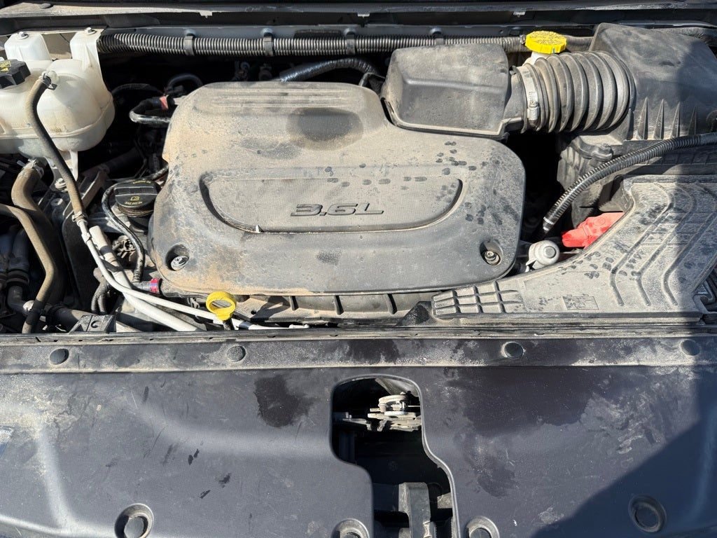 2024 Chrysler Pacifica Touring L - CLEAN CARFAX / ONE OWNER