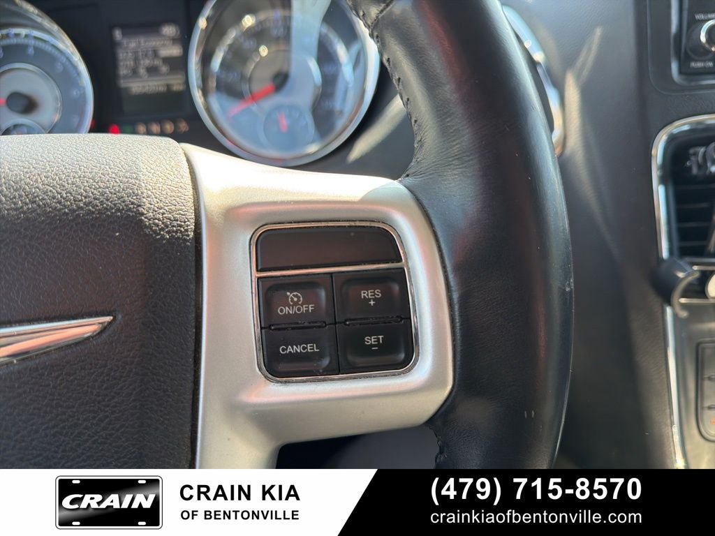 2016 Chrysler Town & Country Touring - WHOLESALE / AS-IS