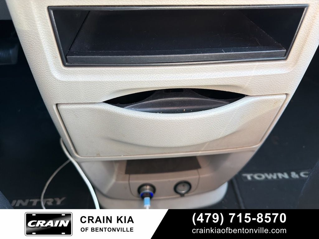 2016 Chrysler Town & Country Touring - WHOLESALE / AS-IS