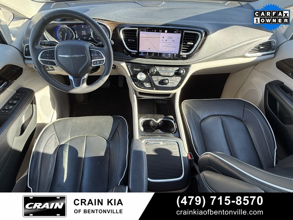 2023 Chrysler Pacifica Limited - PANORAMIC SUNROOF / CARFAX ONE OWNER