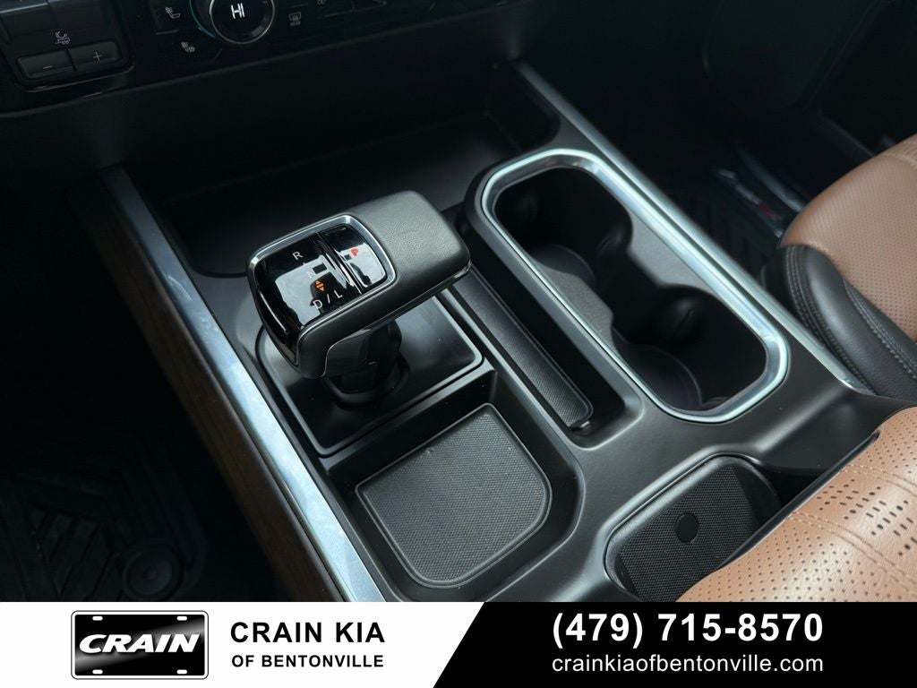 2025 Chevrolet Silverado 1500 High Country - 4WD / SUNROOF / ONE OWNER