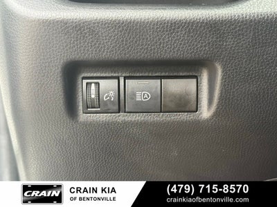 2021 Toyota RAV4 XLE - CLEAN CARFAX HISTORY