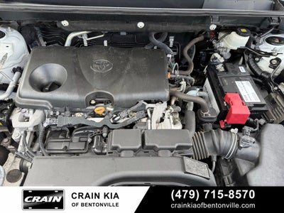 2021 Toyota RAV4 XLE - CLEAN CARFAX HISTORY