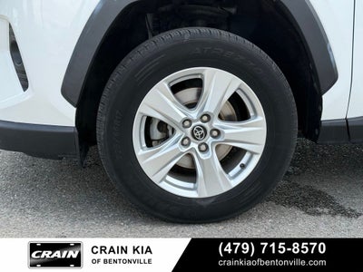 2021 Toyota RAV4 XLE - CLEAN CARFAX HISTORY