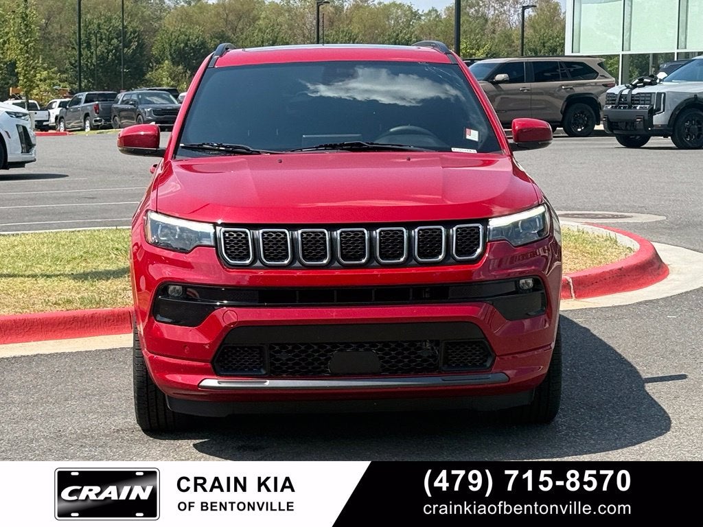 2024 Jeep Compass Limited - 4WD / PANORAMIC SUNROOF / CLEAN CARFAX