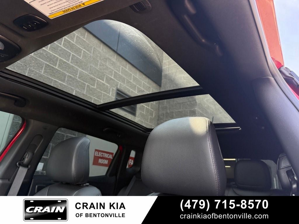 2024 Jeep Compass Limited - 4WD / PANORAMIC SUNROOF / CLEAN CARFAX