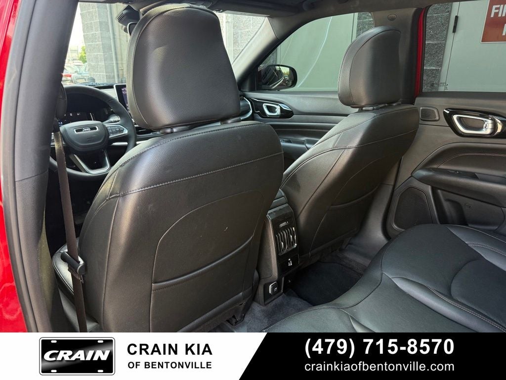 2024 Jeep Compass Limited - 4WD / PANORAMIC SUNROOF / CLEAN CARFAX