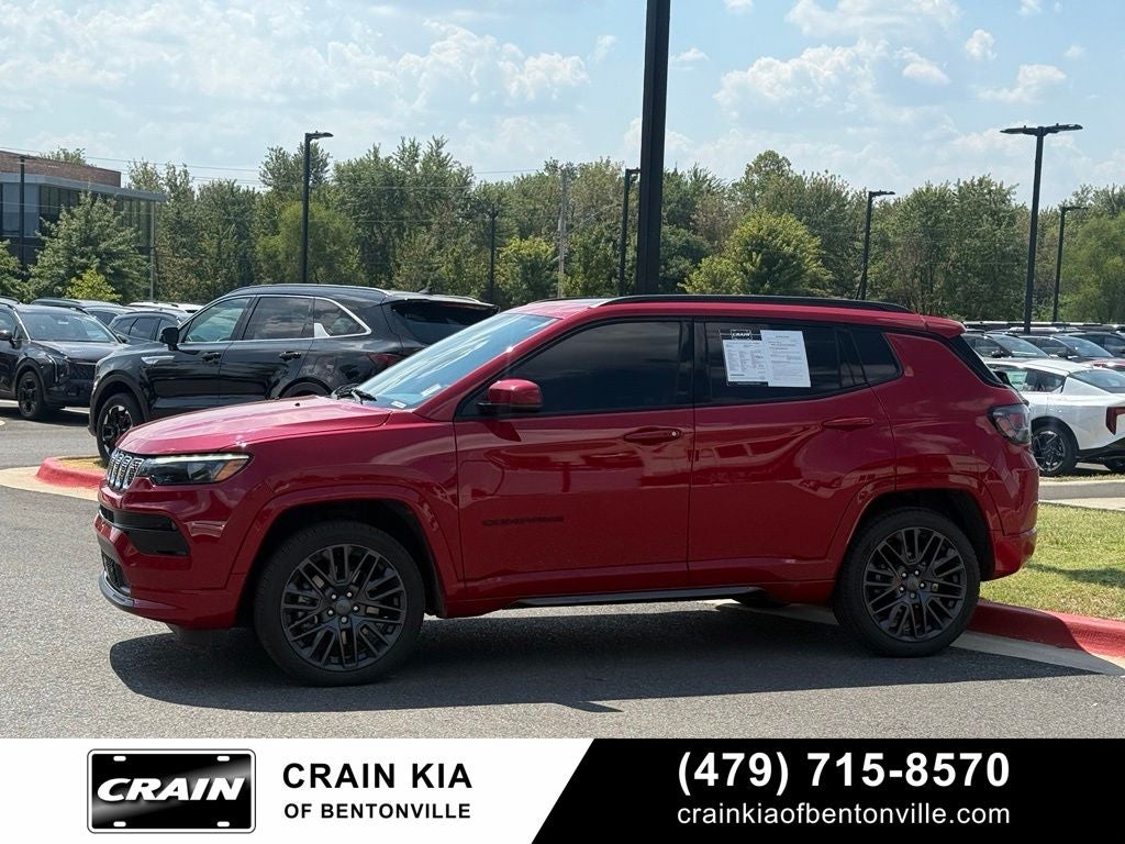 2024 Jeep Compass Limited - 4WD / PANORAMIC SUNROOF / CLEAN CARFAX