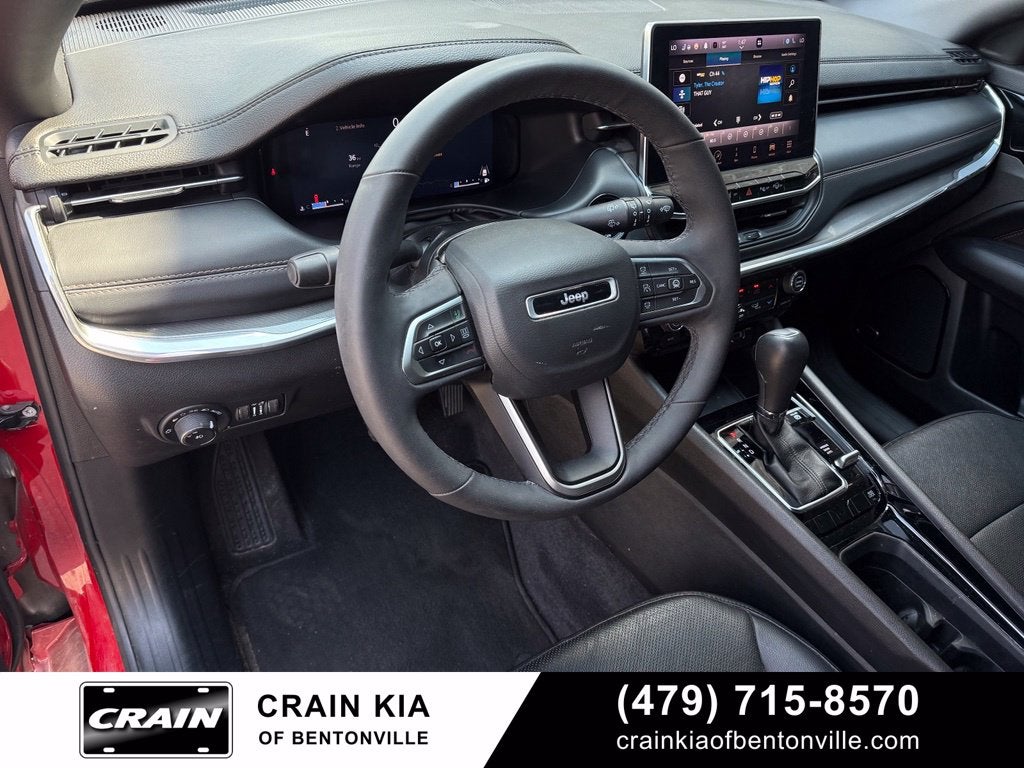 2024 Jeep Compass Limited - 4WD / PANORAMIC SUNROOF / CLEAN CARFAX