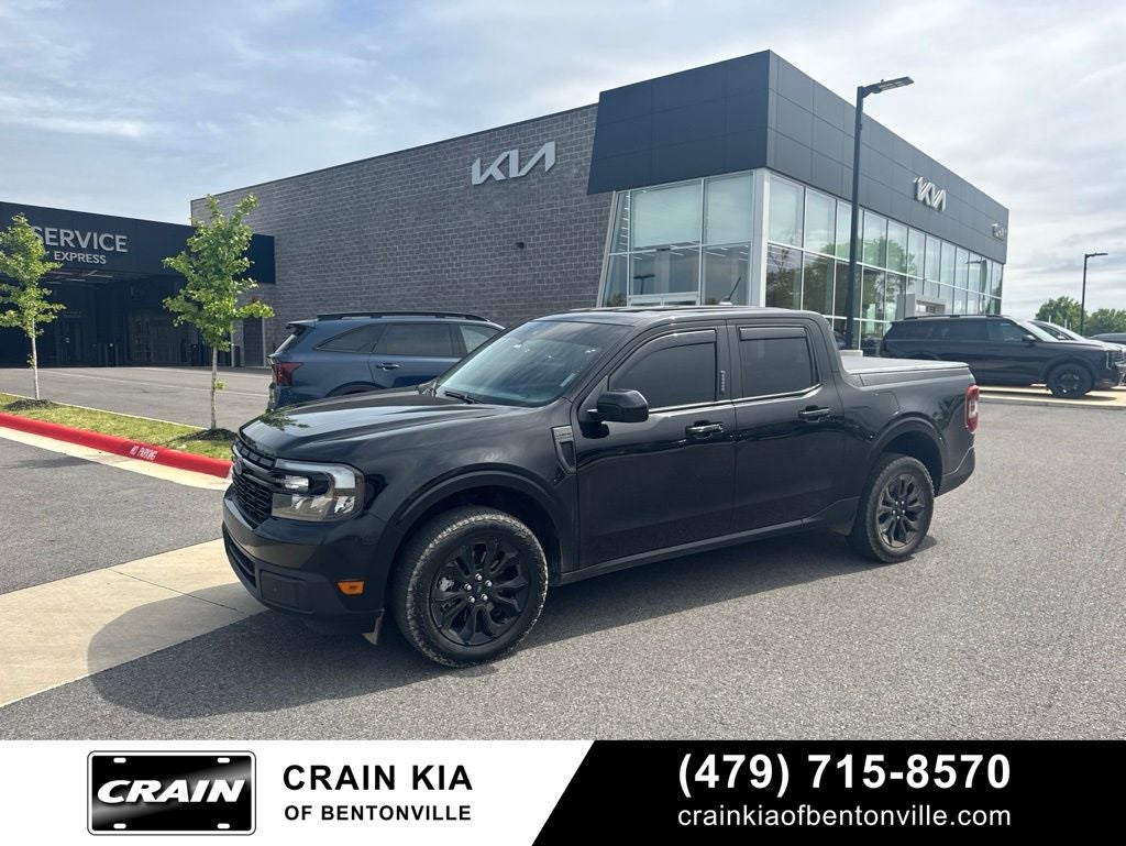 2023 Ford Maverick Lariat - AWD / CLEAN CARFAX
