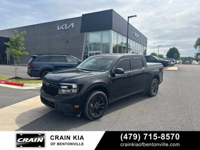 2023 Ford Maverick Lariat - AWD / CLEAN CARFAX