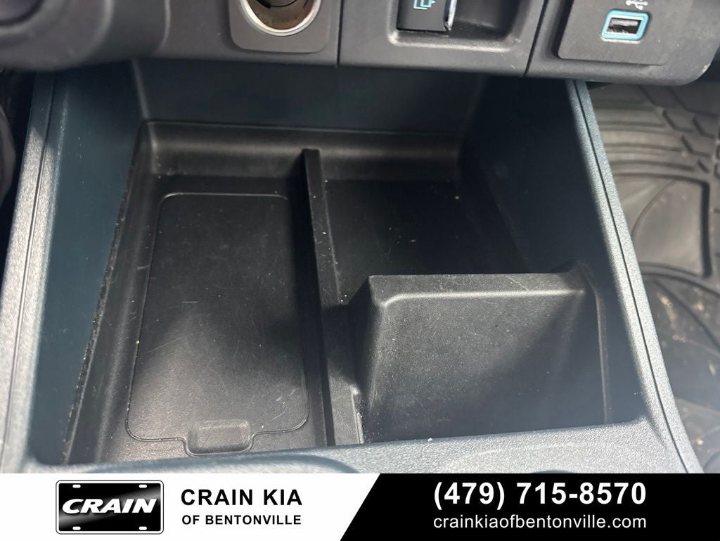 2023 Ford Maverick Lariat - AWD / CLEAN CARFAX