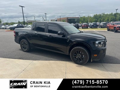 2023 Ford Maverick Lariat - AWD / CLEAN CARFAX