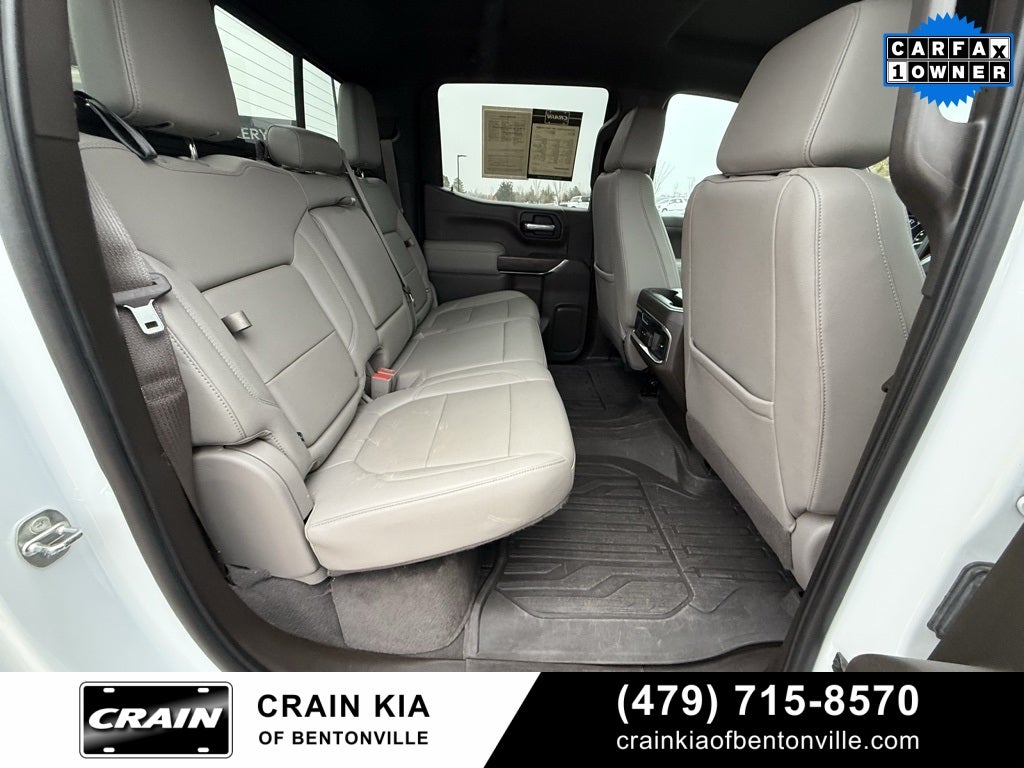 2021 GMC Sierra 1500 SLT - 4WD / CARFAX ONE OWNER