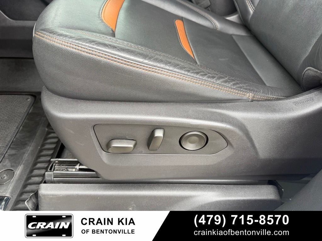 2024 GMC Sierra 1500 AT4 - 4WD / CLEAN CARFAX / ONE OWNER