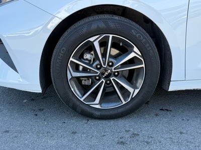 2024 Kia Forte LXS - KIA CPO / CLEAN CARFAX / ONE OWNER