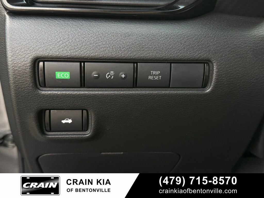 2022 Nissan Sentra SV - CLEAN CARFAX HISTORY