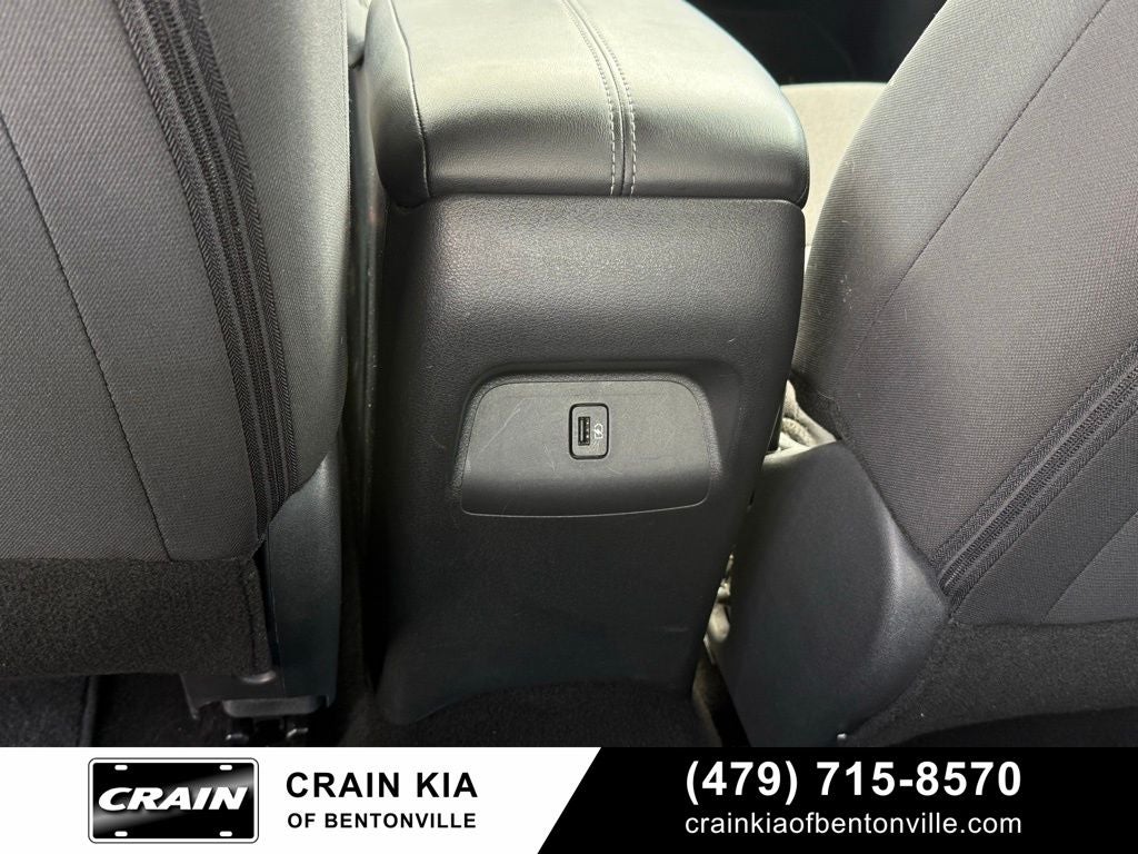 2022 Nissan Sentra SV - CLEAN CARFAX HISTORY