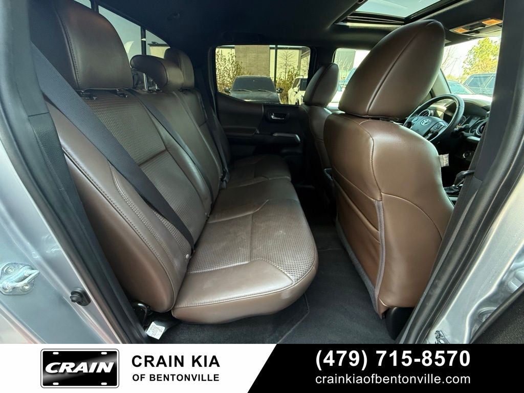 2021 Toyota Tacoma Limited V6 - SUNROOF / CLEAN CARFAX / ONE OWNER