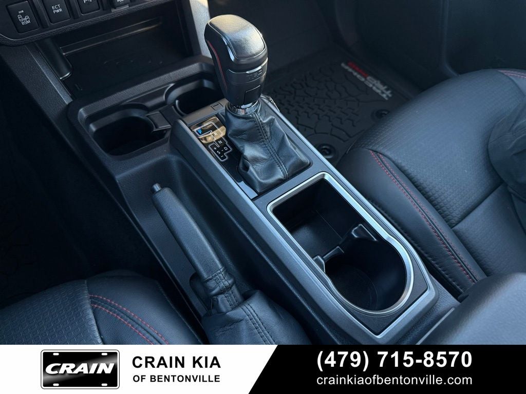 2022 Toyota Tacoma TRD Pro V6 - 4WD / SUNROOF / ONE OWNER