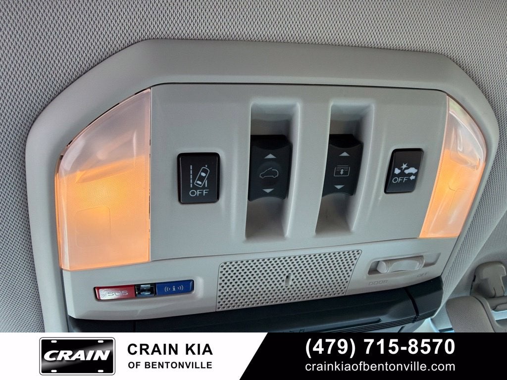 2021 Subaru Ascent Limited / CLEAN CARFAX