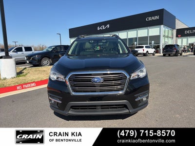 2022 Subaru Ascent Limited - AWD / PANORAMIC SUNROOF / CARFAX ONE OWNER