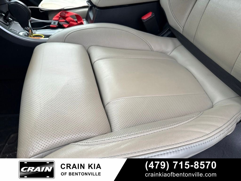 2021 Subaru Ascent Limited - AWD / PANORAMIC SUNROOF / CLEAN CARFAX