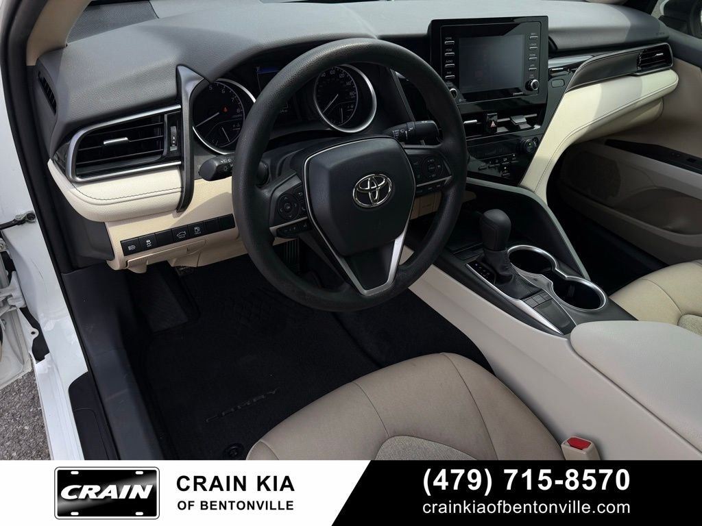 2023 Toyota Camry LE - CLEAN CARFAX / ONE OWNER