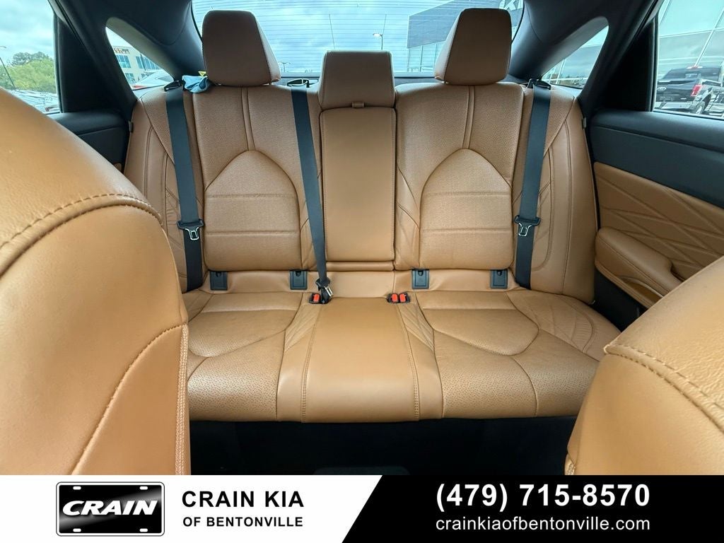 2022 Toyota Avalon Hybrid Limited - SUNROOF / CLEAN CARFAX