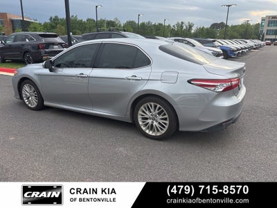 2020 Toyota Camry Hybrid XLE - HYBRID!