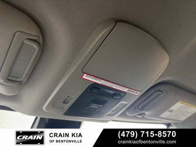 2023 Toyota Camry SE - CLEAN CARFAX / ONE OWNER