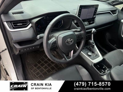 2022 Toyota RAV4 Hybrid XSE - AWD / PANORAMIC SUNROOF / ONE OWNER