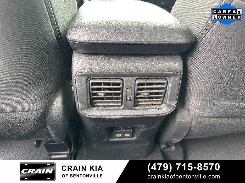 2024 Toyota RAV4 Hybrid SE - AWD / SUNROOF / CLEAN CARFAX / ONE OWNER