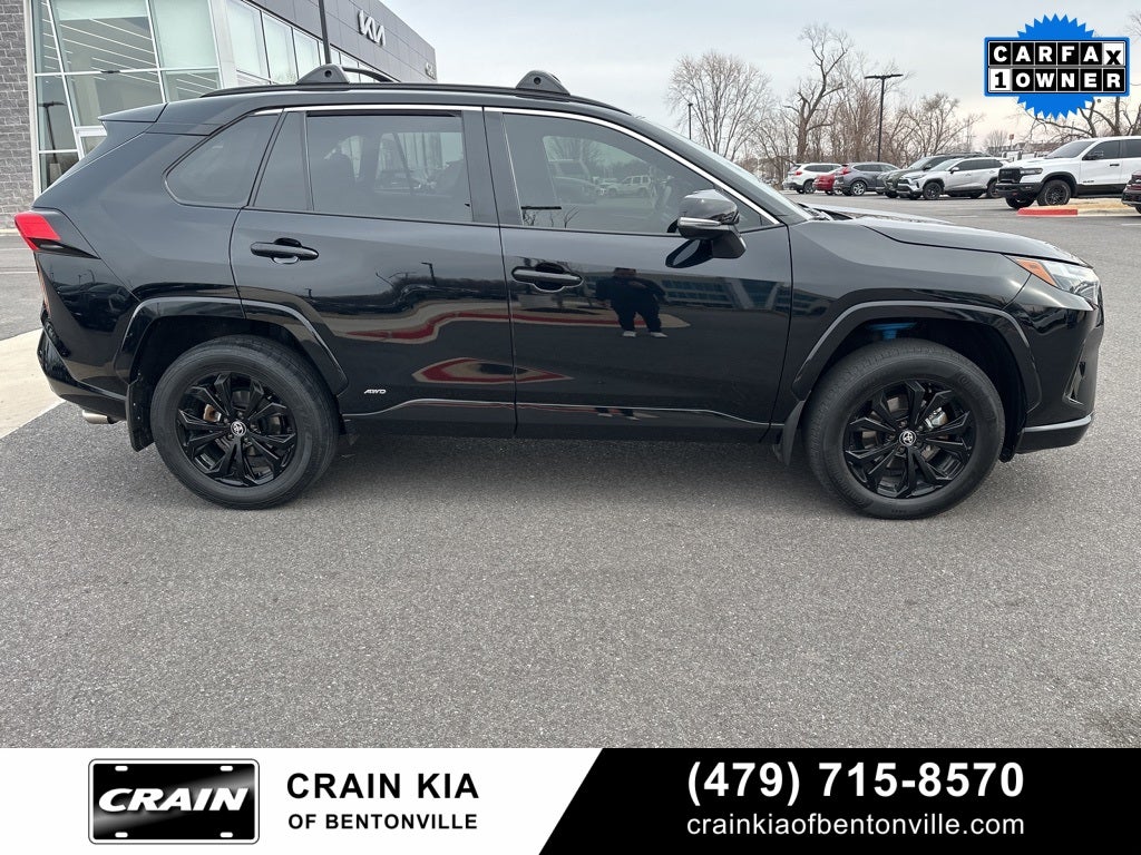 2024 Toyota RAV4 Hybrid SE - AWD / SUNROOF / CLEAN CARFAX / ONE OWNER