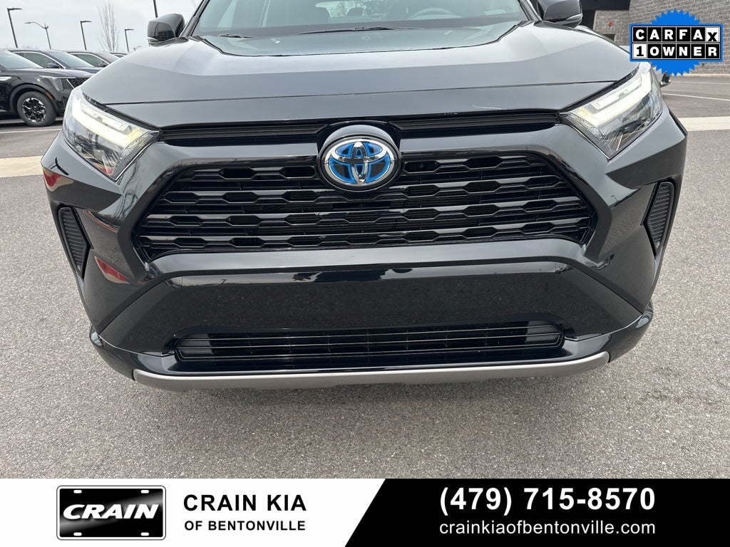 2024 Toyota RAV4 Hybrid SE - AWD / SUNROOF / CLEAN CARFAX / ONE OWNER