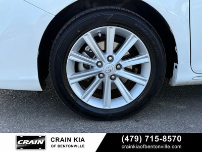 2014 Toyota Camry XLE - SUNROOF