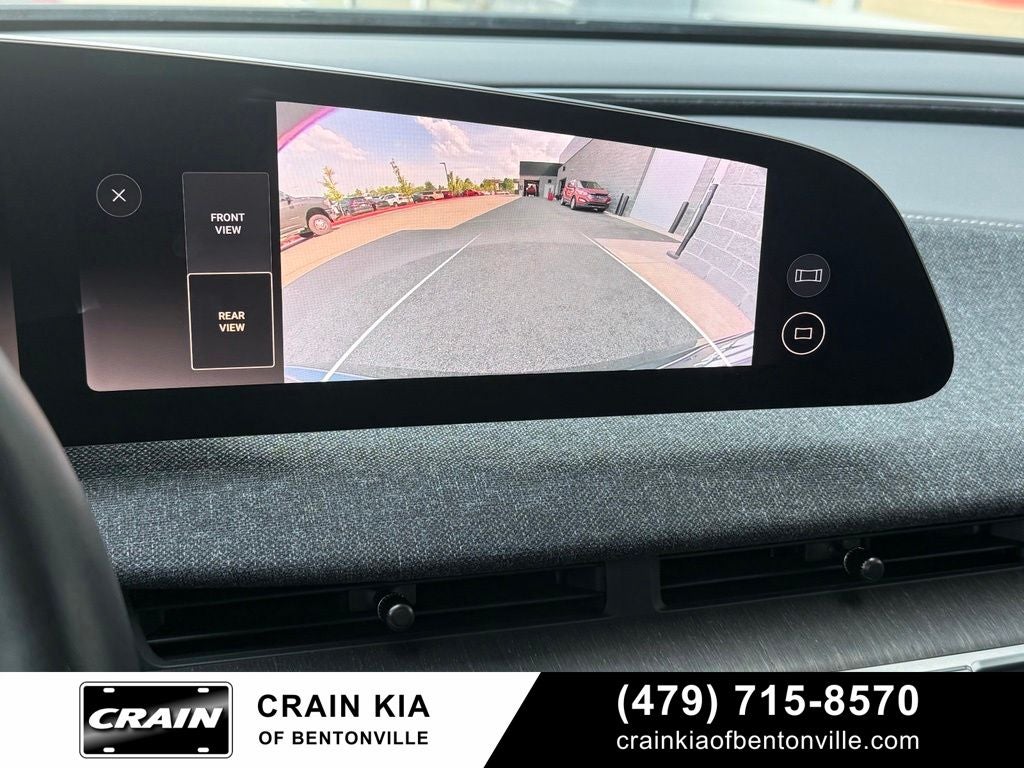 2024 Lucid Air Touring - AWD / CLEAN CARFAX / ONE OWNER