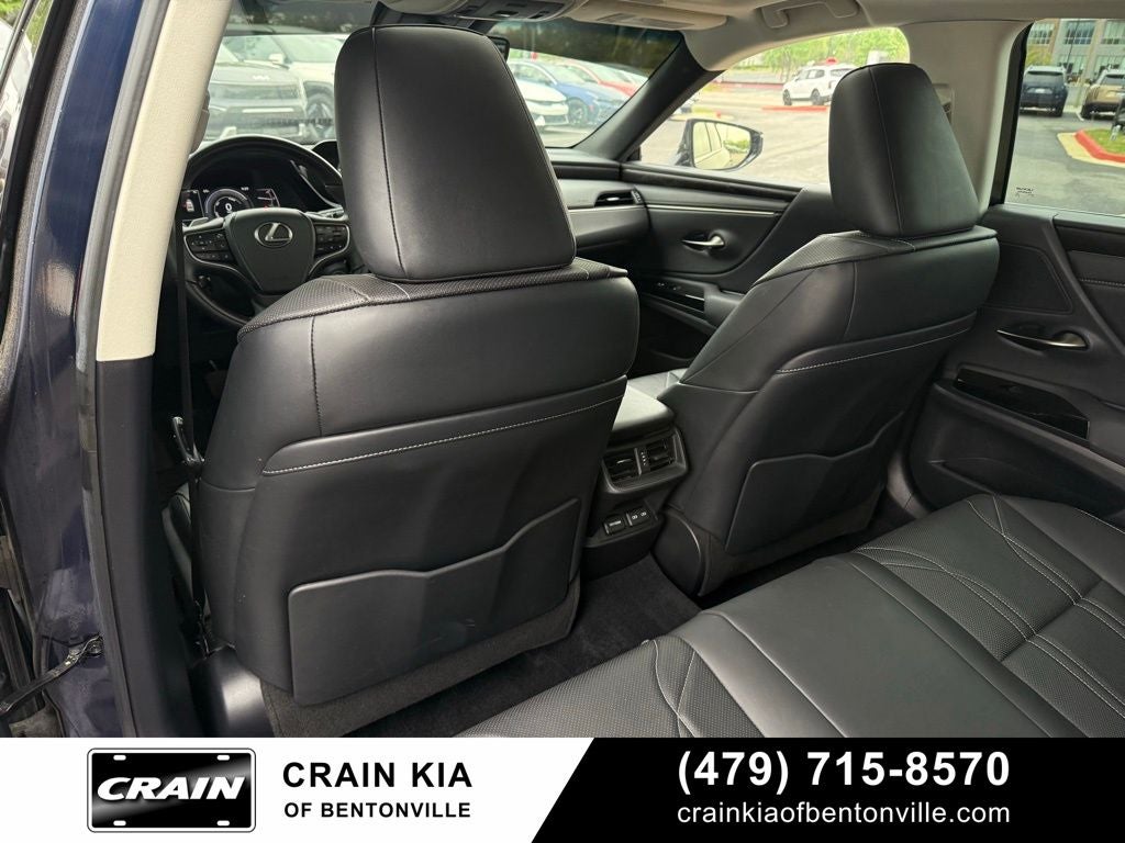 2023 Lexus ES 300h Luxury - CARFAX ONE OWNER