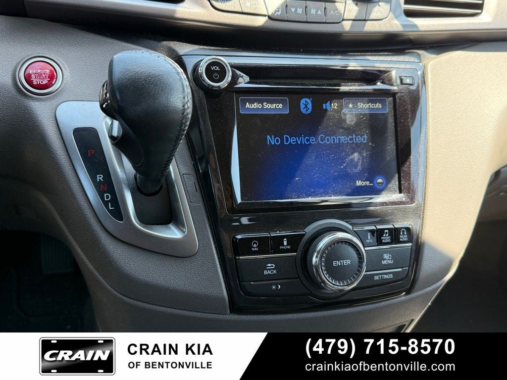 2015 Honda Odyssey Touring - SUNROOF