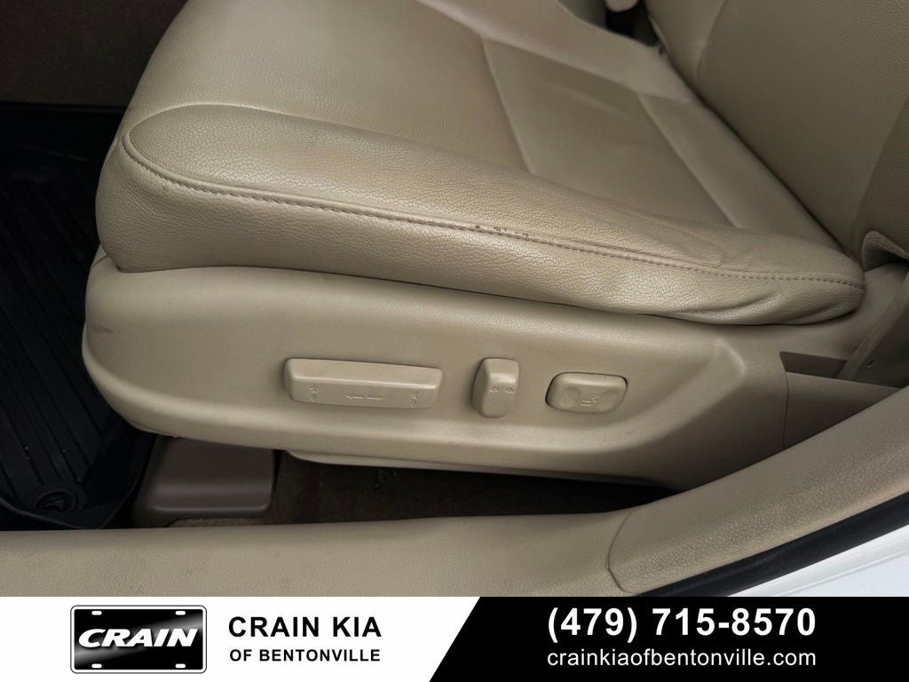 2017 Acura RDX Base - AWD / SUNROOF / ONE OWNER