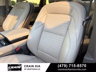 2025 Lincoln Nautilus Reserve - AWD / PANORAMIC SUNROOF / CLEAN CARFAX