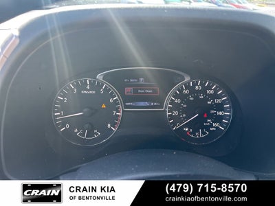 2017 Nissan Pathfinder SL - 4WD / LEATHER