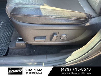 2020 Hyundai SANTA FE SEL - AWD / SUNROOF / CARFAX ONE OWNER