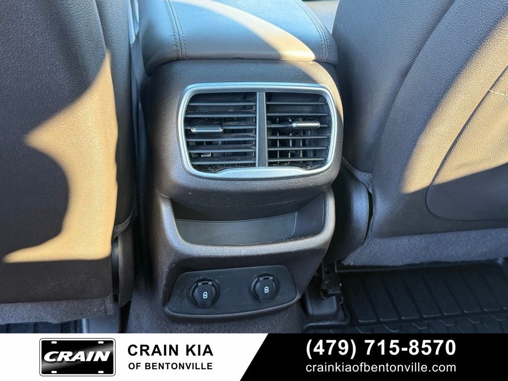 2020 Hyundai SANTA FE SEL - AWD / SUNROOF / CARFAX ONE OWNER