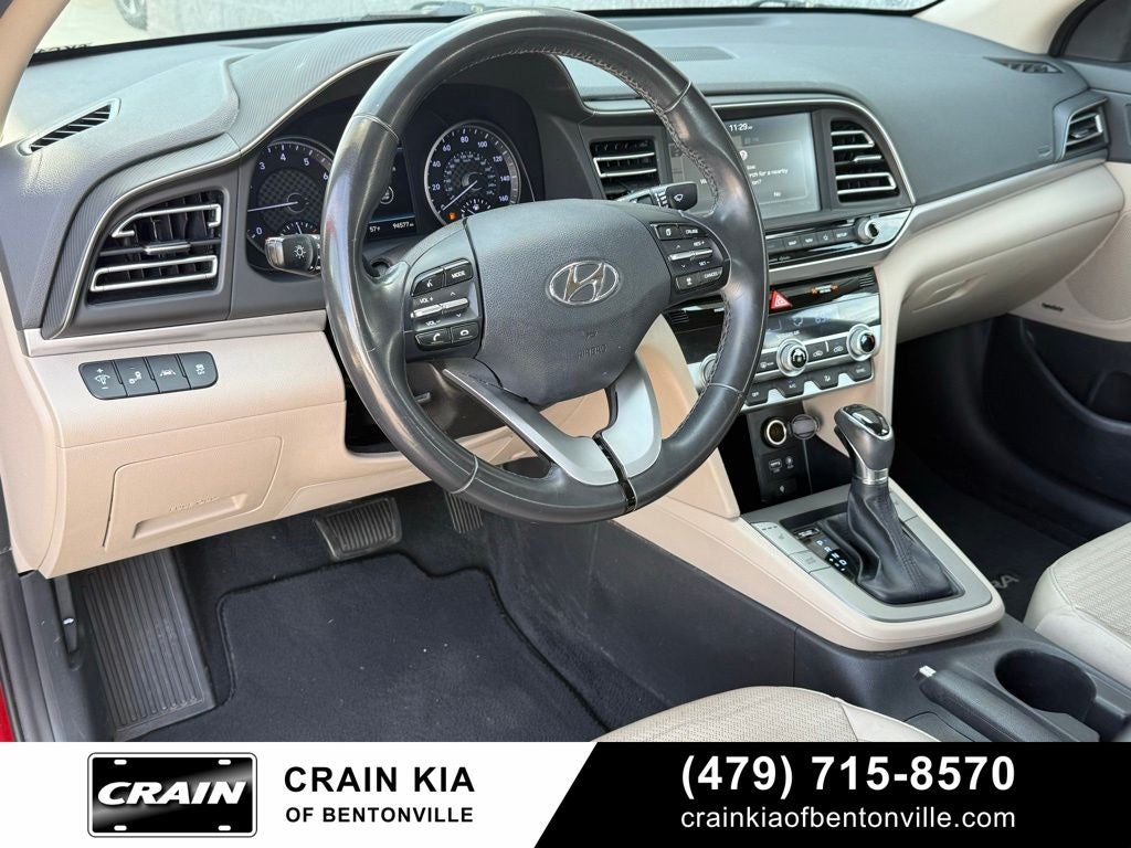2020 Hyundai ELANTRA Limited - SUNROOF / CLEAN CARFAX