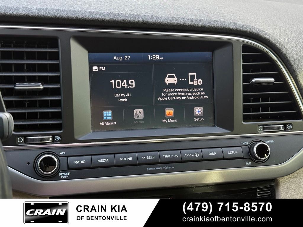 2017 Hyundai ELANTRA SE