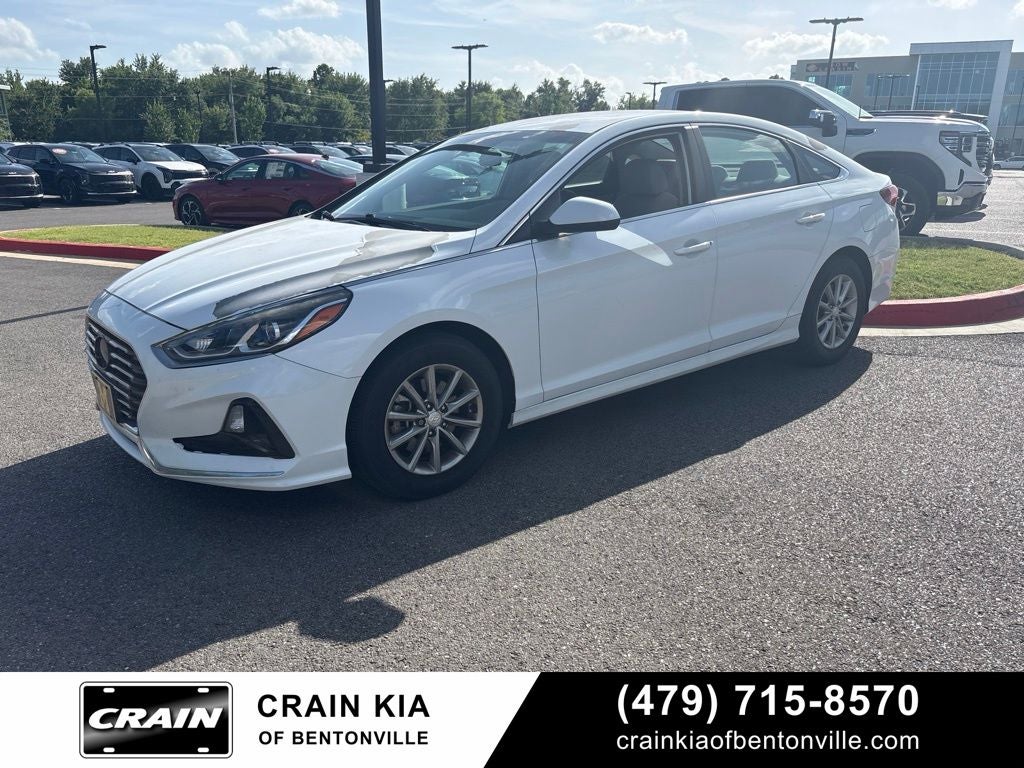 2019 Hyundai SONATA SE - CARFAX ONE OWNER