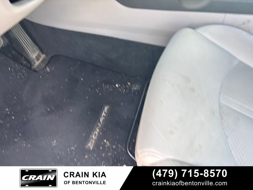 2019 Hyundai SONATA SE - CARFAX ONE OWNER