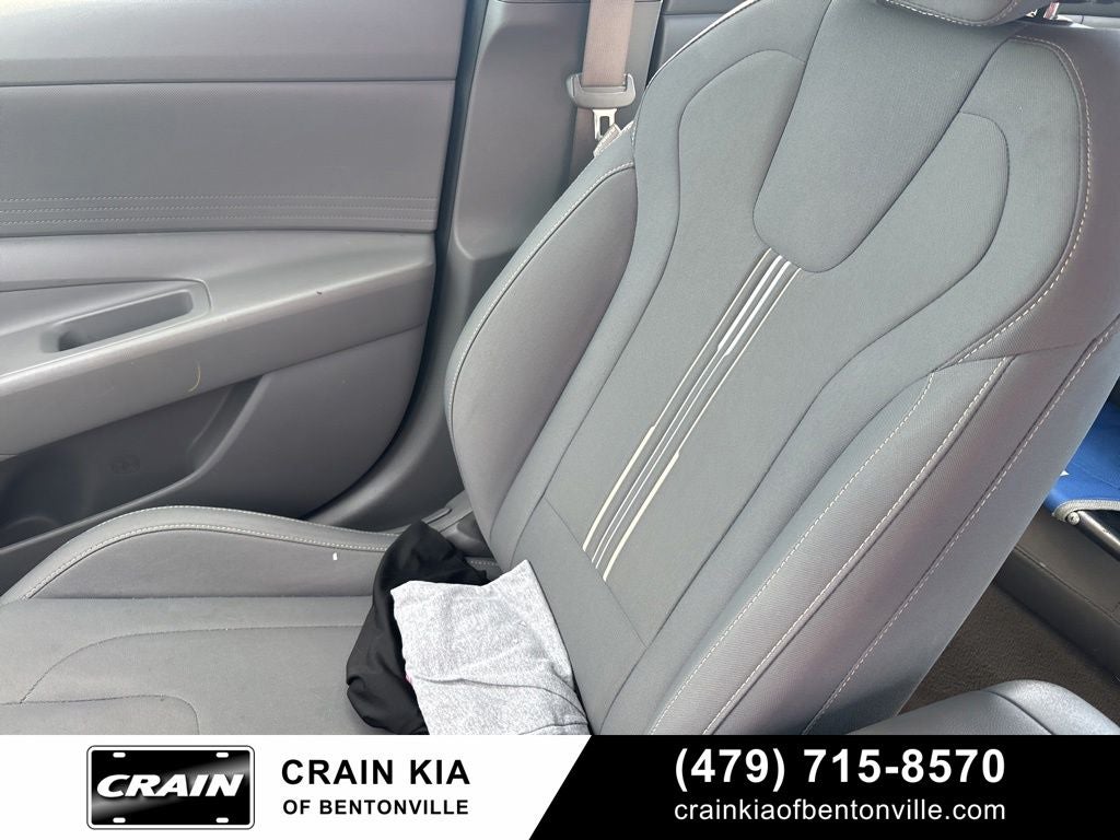 2023 Hyundai ELANTRA SEL - CLEAN CARFAX