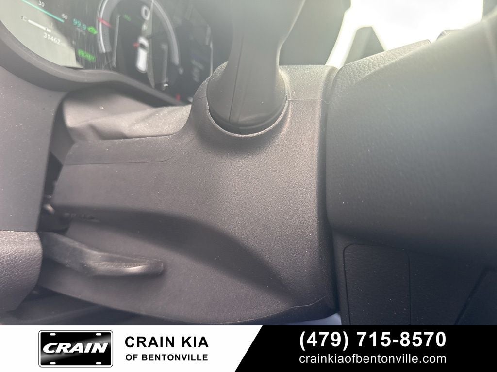 2025 Toyota Sienna Woodland Edition - AWD / DVD / SUNROOF